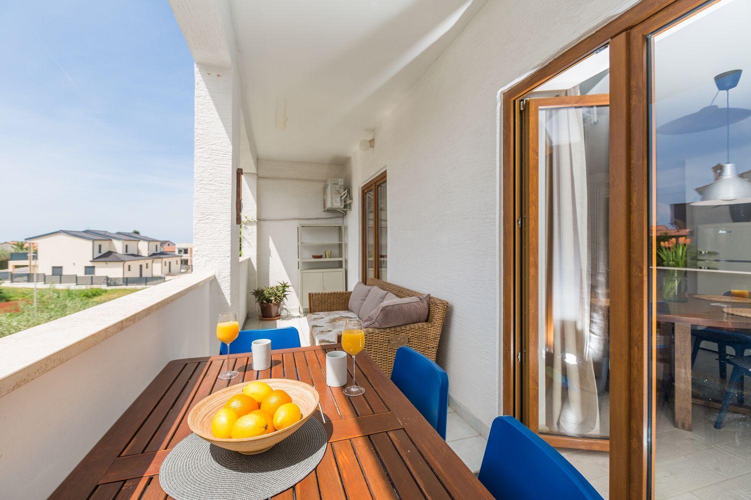 Modernes Mit Meerblick, Stylischem Interieur, Privatem Balkon, Grill, Klima, Wifi Apartment