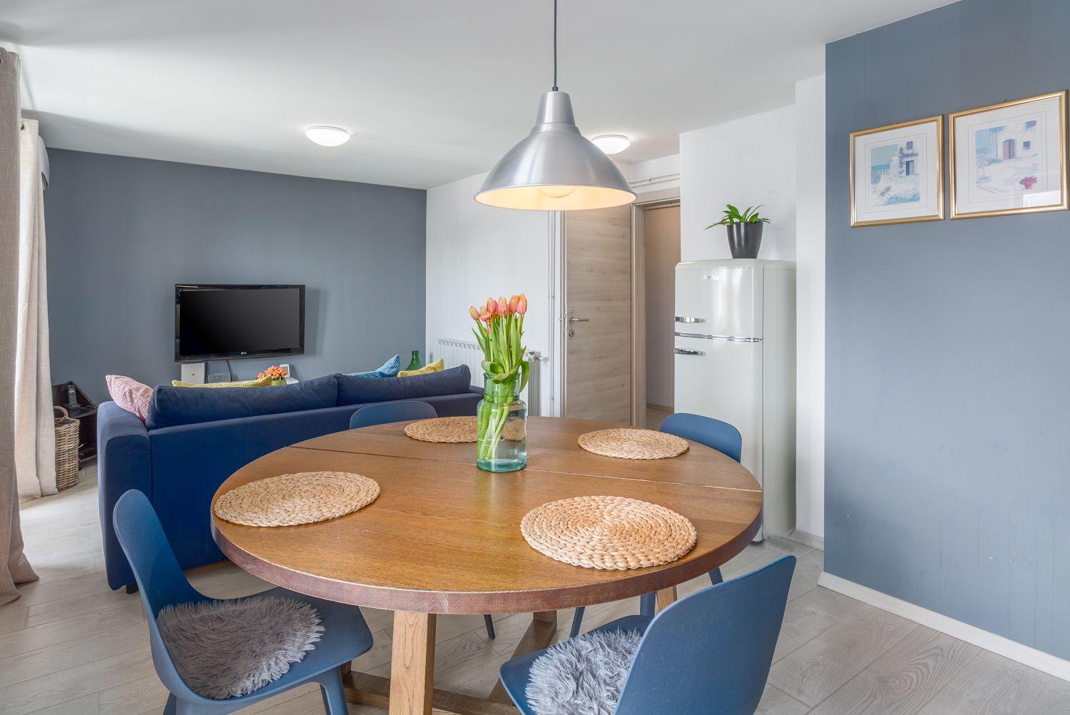 Modernes Mit Meerblick, Stylischem Interieur, Privatem Balkon, Grill, Klima, Wifi Apartmán