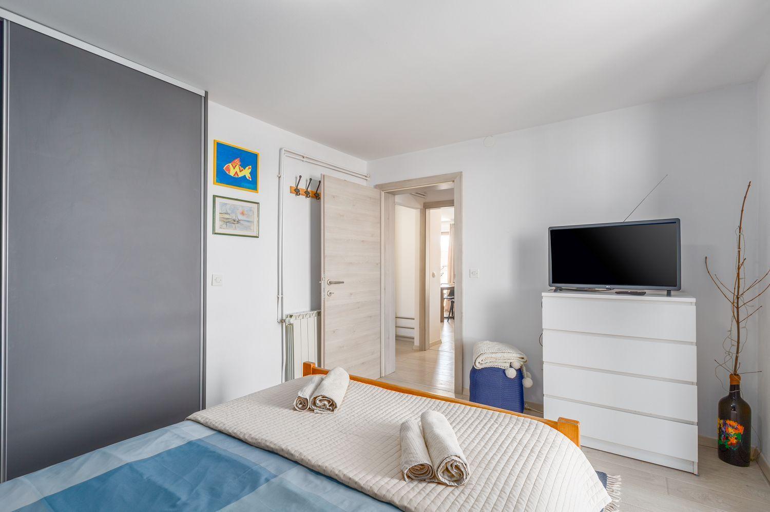 Modernes Mit Meerblick, Stylischem Interieur, Privatem Balkon, Grill, Klima, Wifi